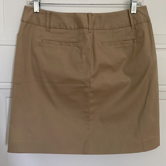 LOFT Casual Tan Miniskirt - Picture 3 of 5